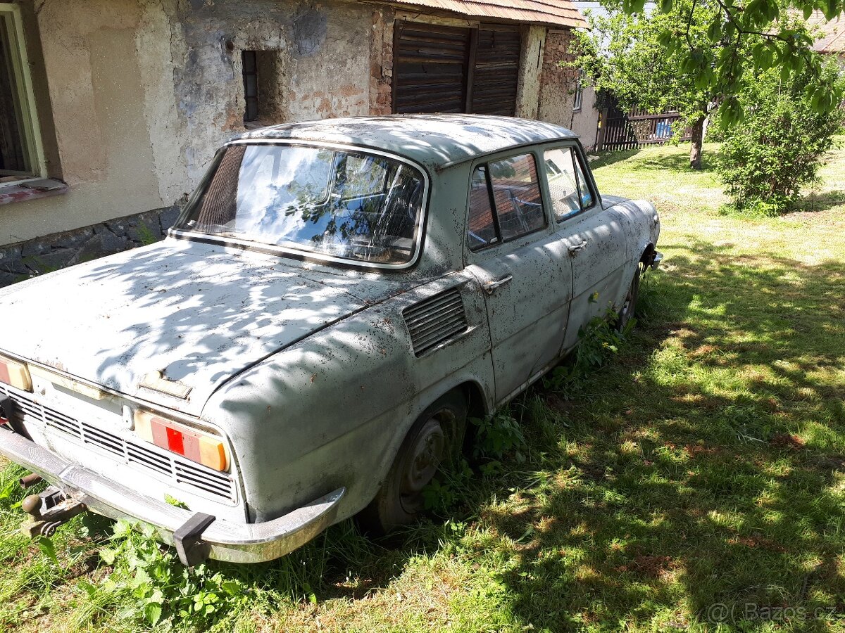 Škoda 100