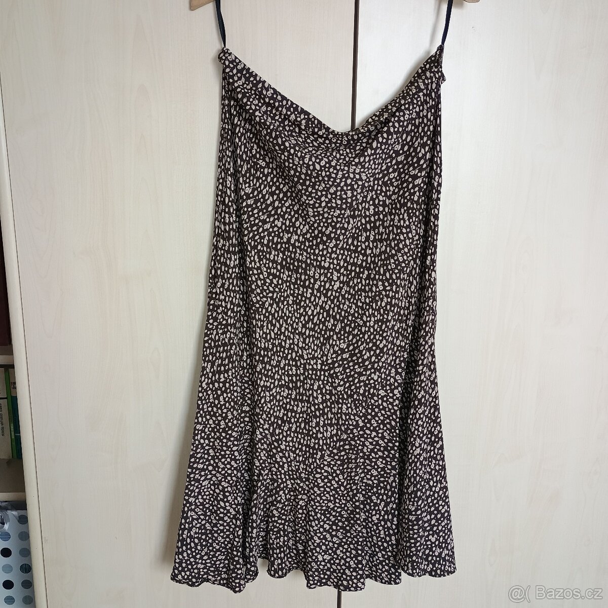 PĚKNÁ SUKÝNKA zn. Marks and Spencer vel. 40-42 (14)