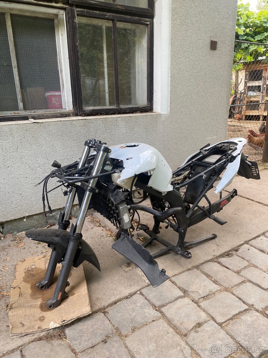 derbi terra