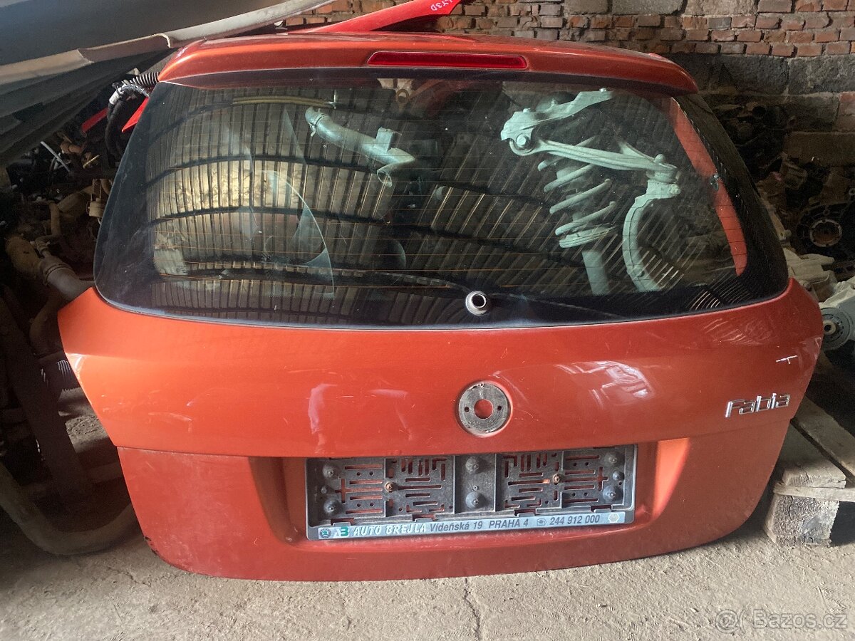 Škoda Fabia 2 barva 9771