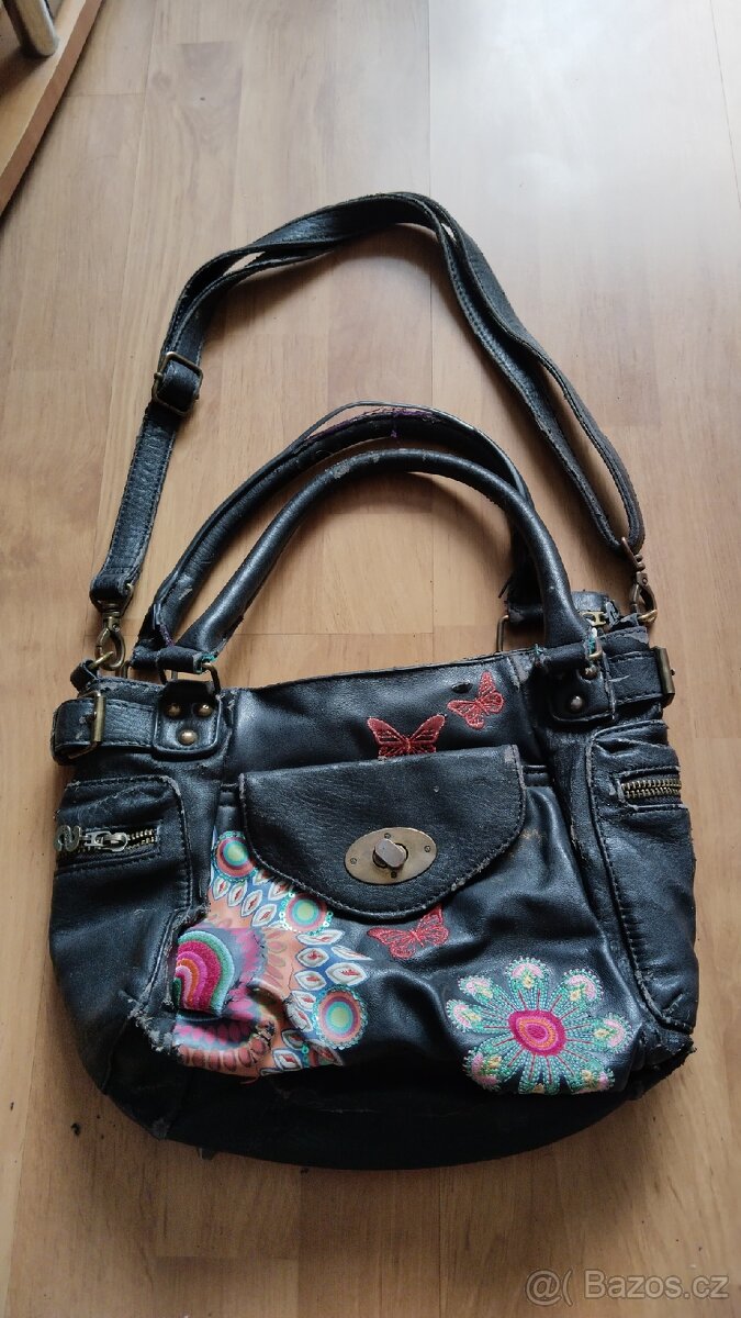 Kabelka desigual