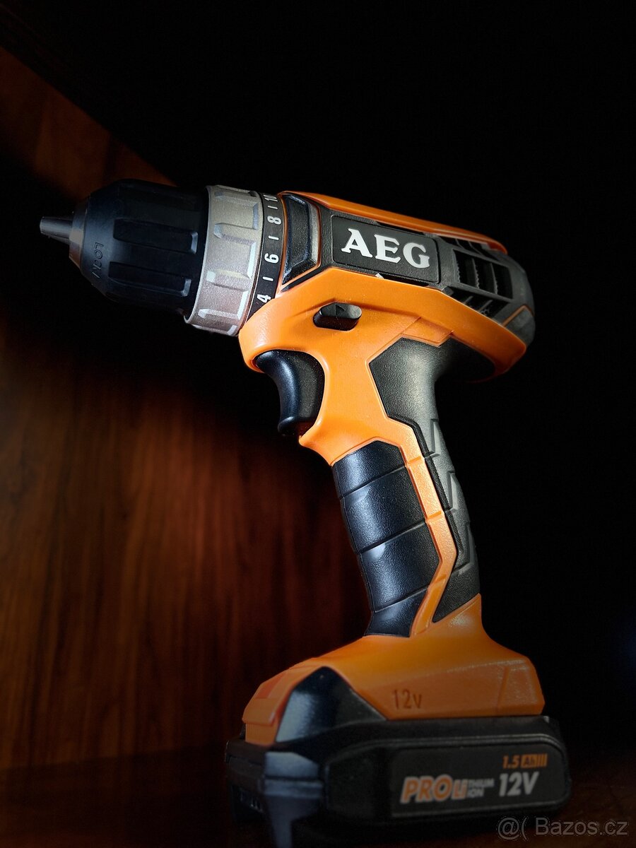 Aku šroubovák AEG BS12 G3 LI-152C