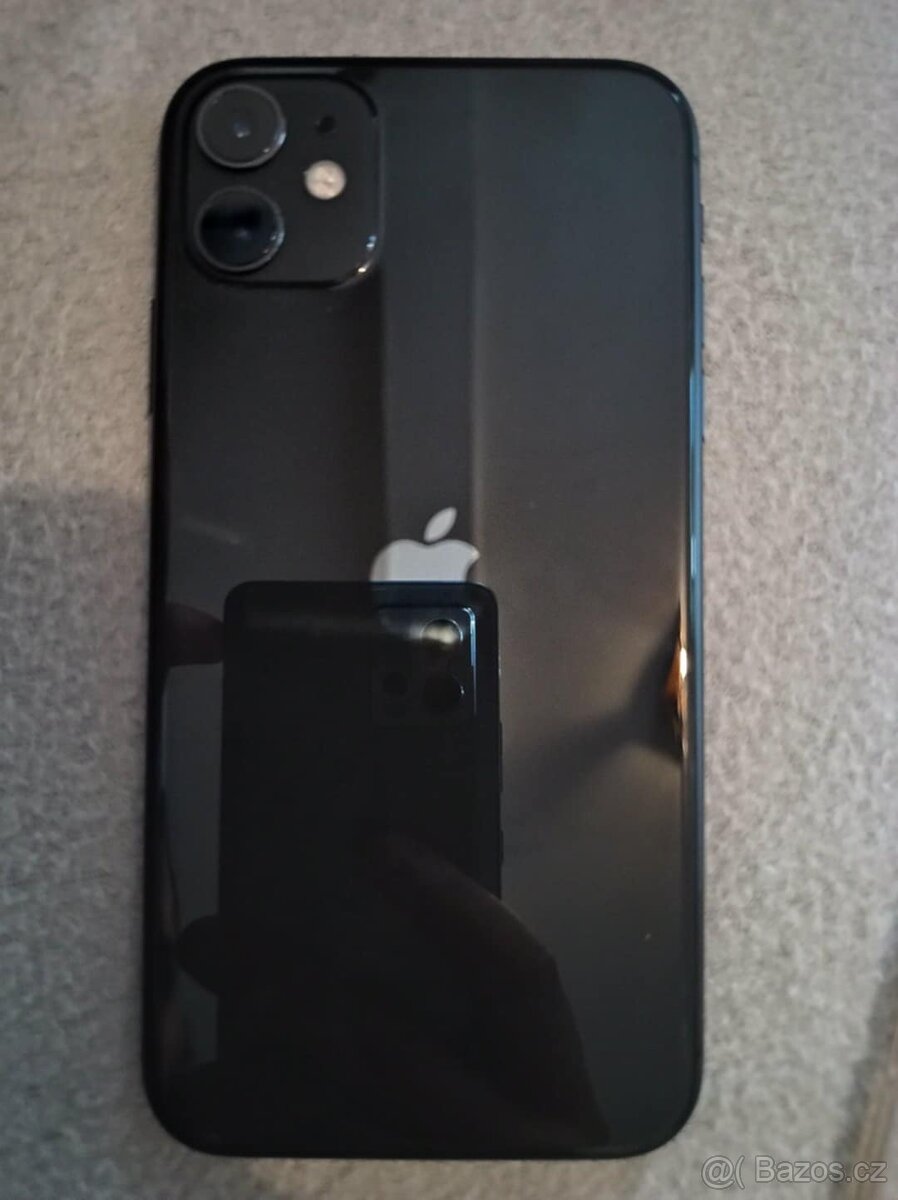 iPhone 11