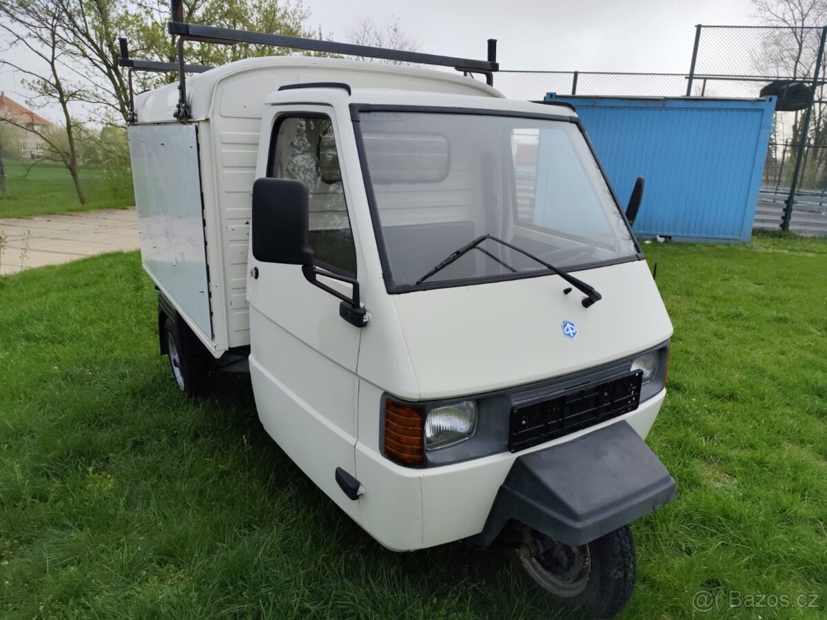 Piaggio ape tm 200 rv 2011