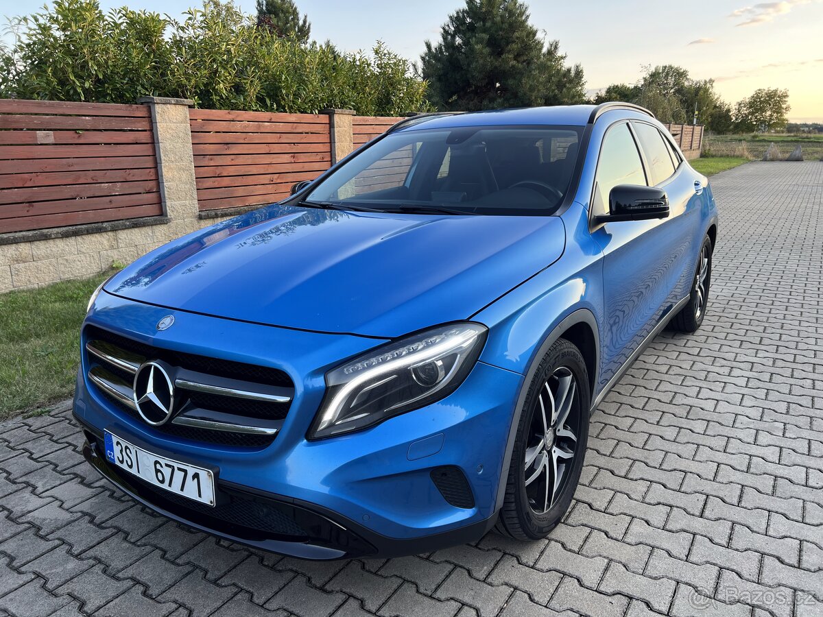 Mercedes-Benz GLA, 220 CDI, 4Matic, kamera, ČR