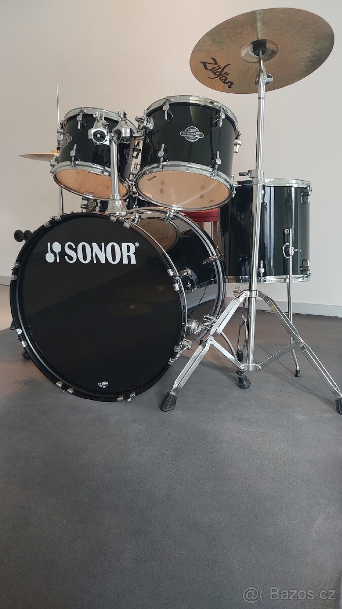 Komplet bicí sada Sonor Smart force xtend + Zildjian činely