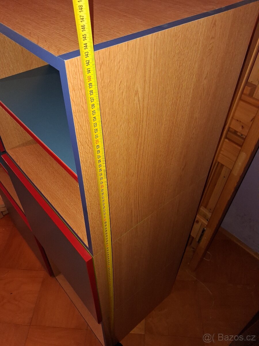 Dětská skříň