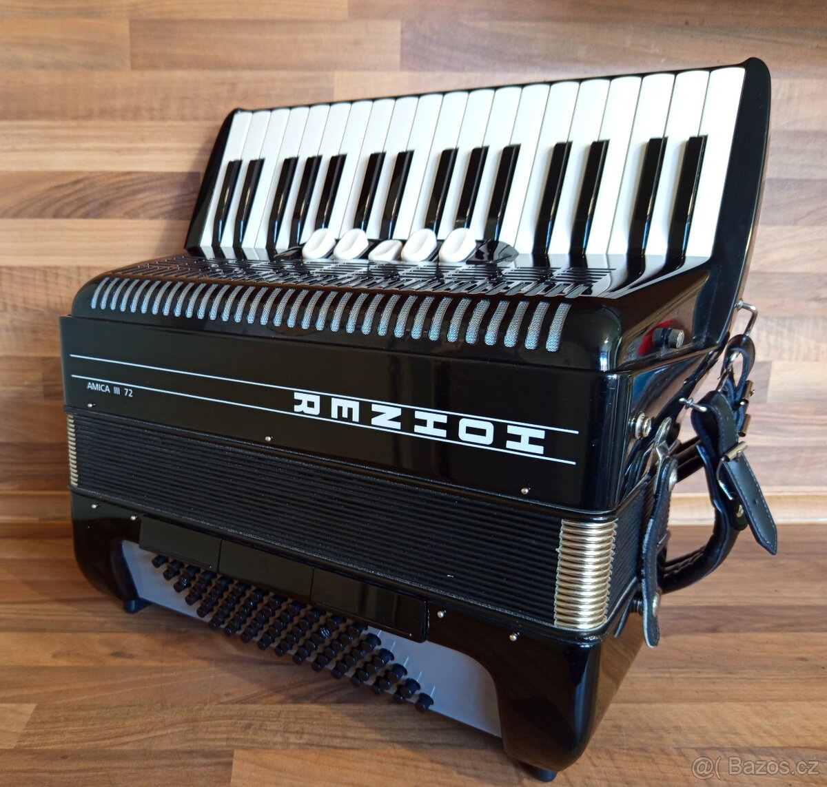 Akordeon (harmonika, heligonka) Hohner Amica 72