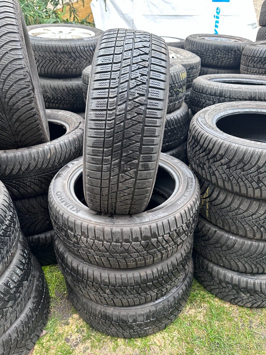 Zimní sada pneu 215/55 R18 - Kumho