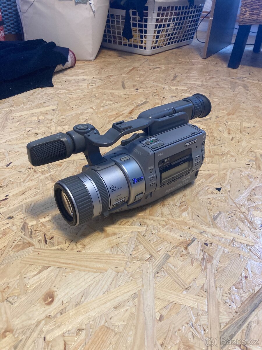 Sony CCD-VX1E