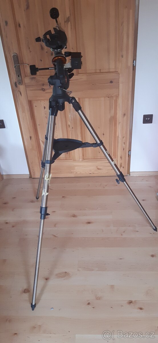 Dalekohled Celestron Astromaster 130EQ