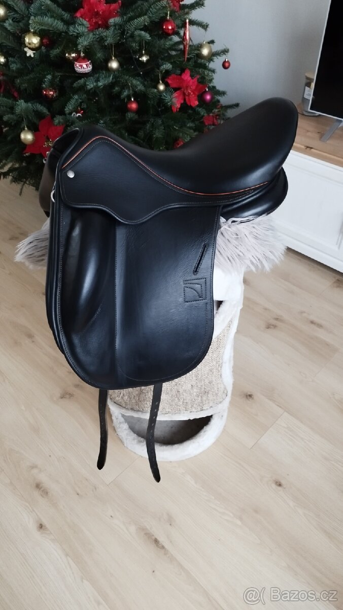 Drezurní sedlo Luc Childeric