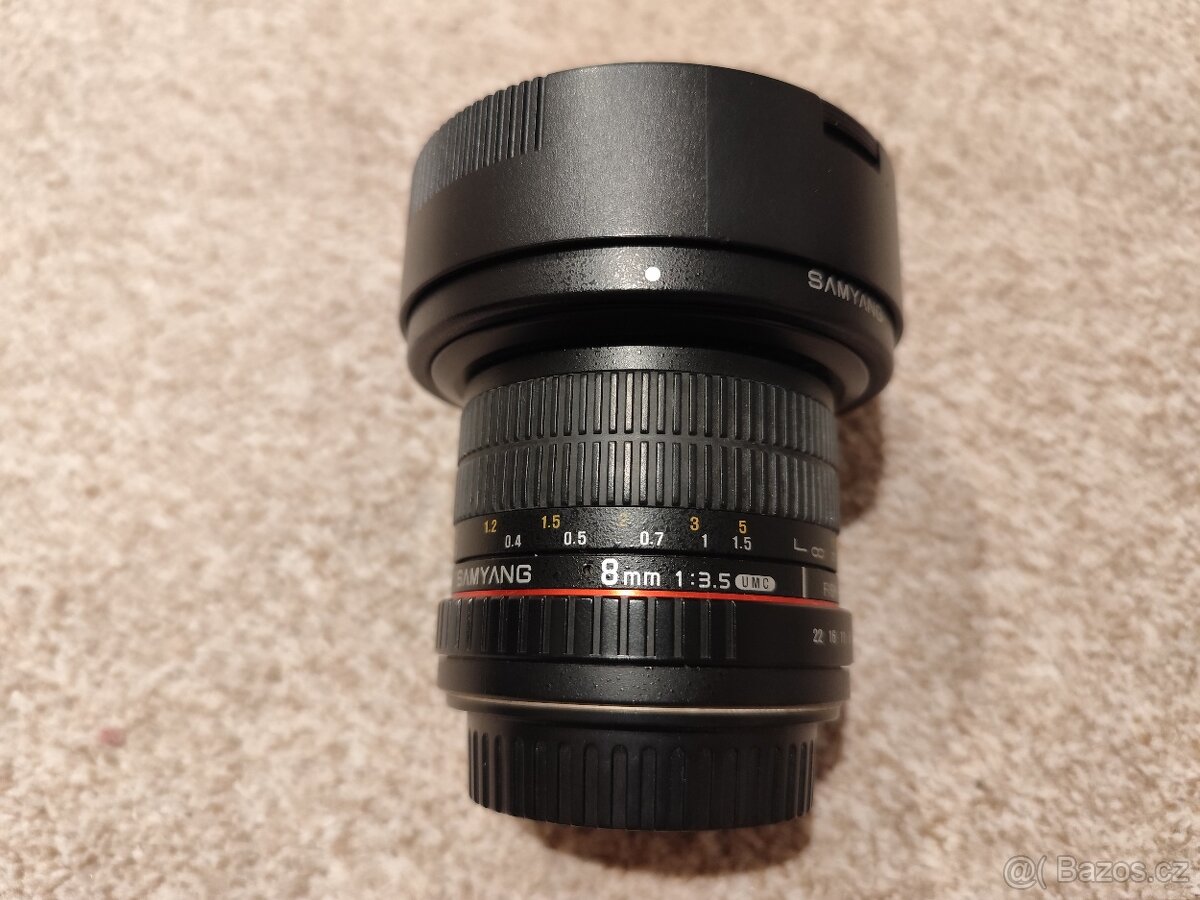 Samyang 8 mm 3.5 fish-eye cs ll pro canon