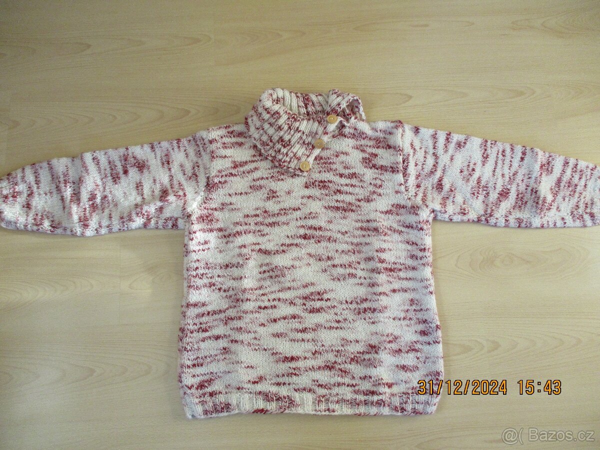 Dámský ručně pletený svetr 44
