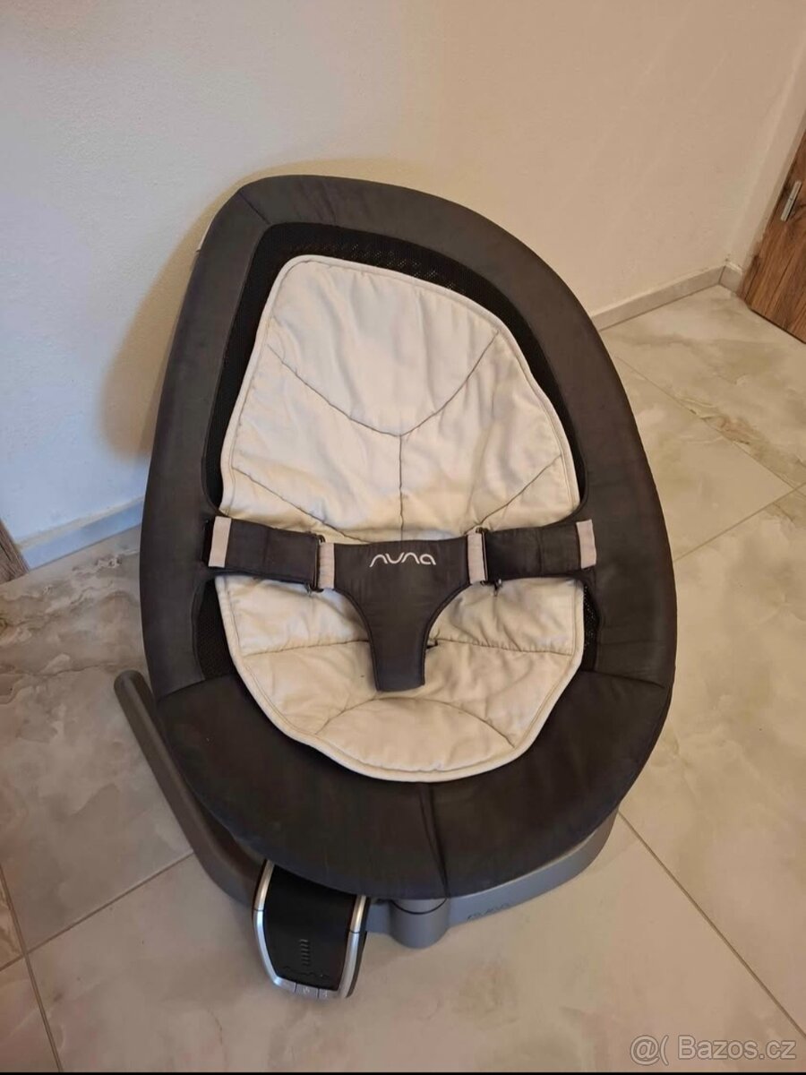 Lehátko nuna leaf grow s motorkem