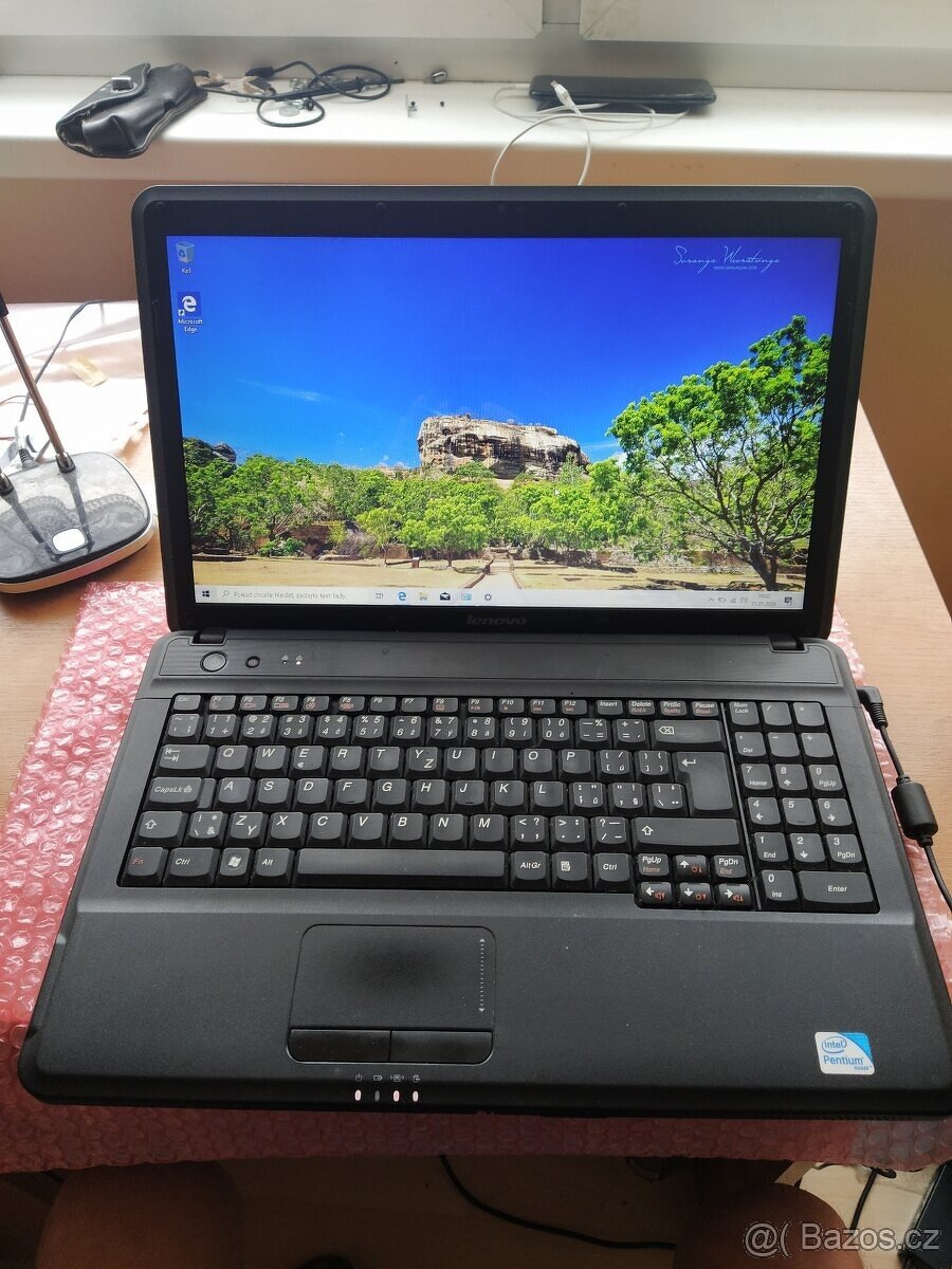 15,6" Notebook Lenovo 2,1ghz