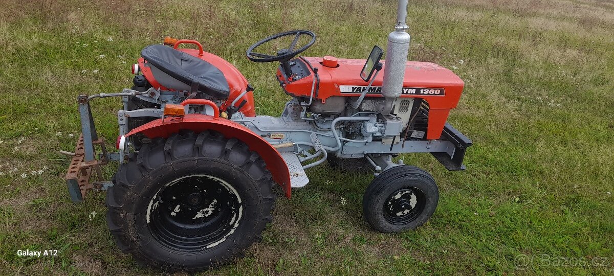 Malotraktor japonsky