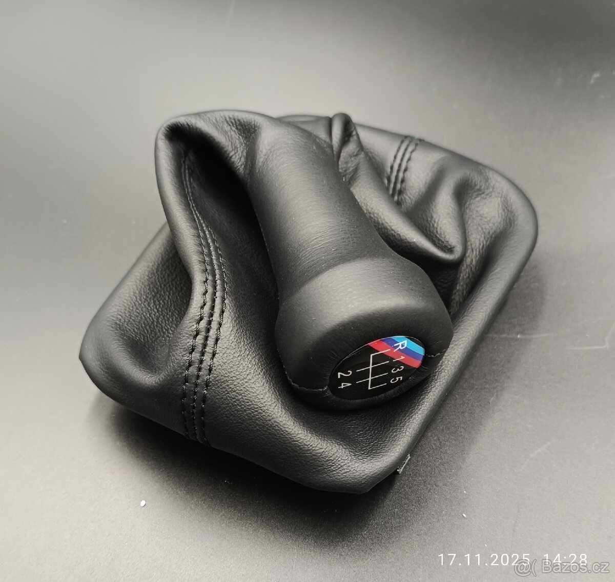 BMW E30 hlavice řadící páky s manžetou