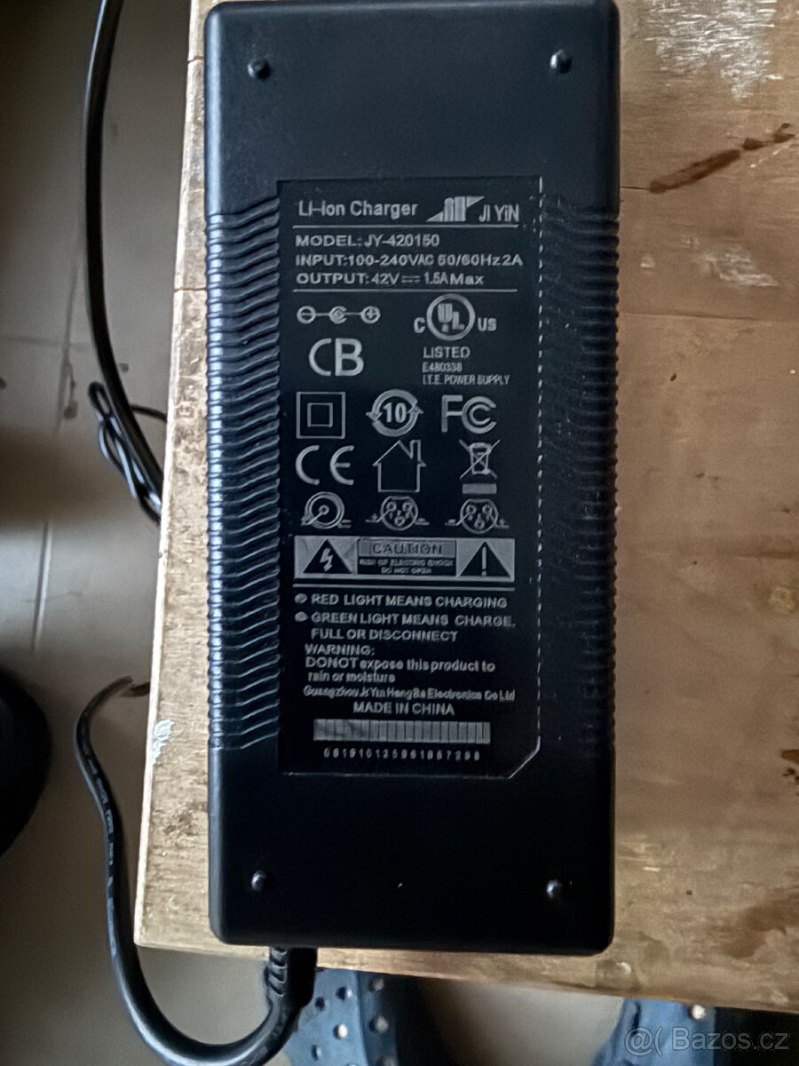 Hoverboard kolonozka