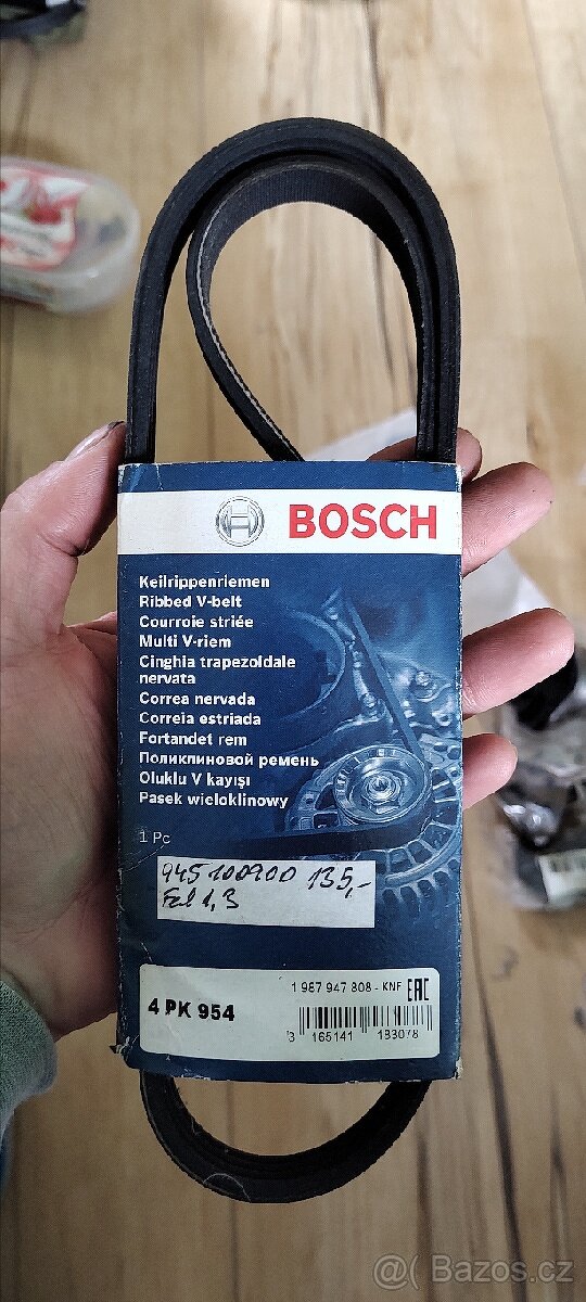 Škoda Felicia favorit 1.3 klínový řemen nový Bosch