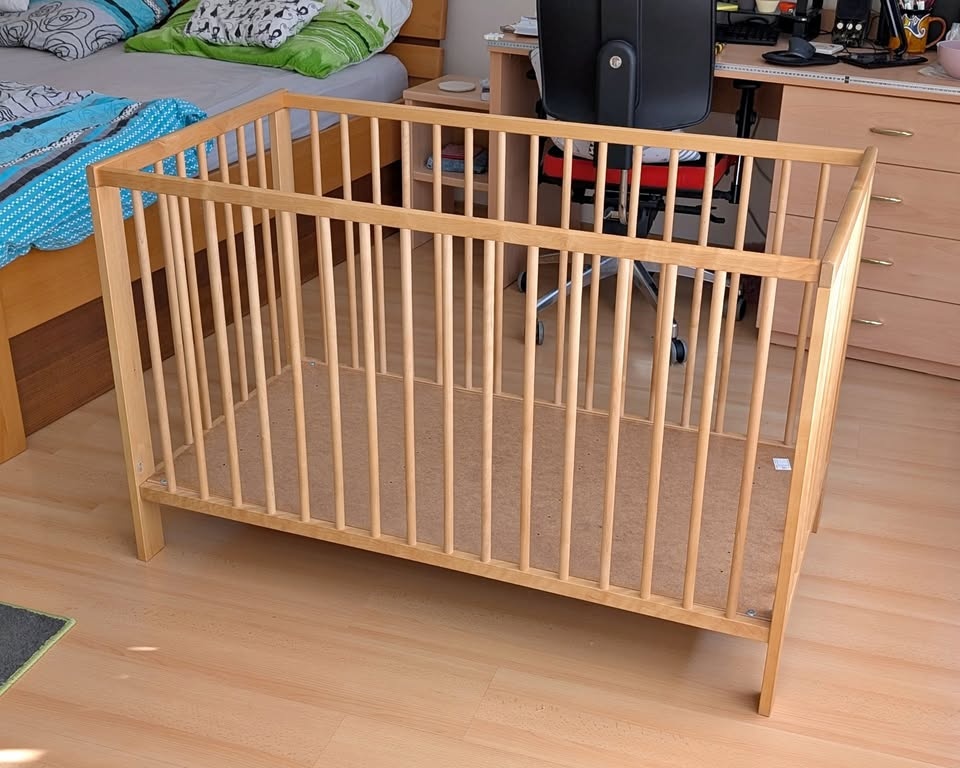 Dětská postýlka IKEA polohovací + kokosová matrace