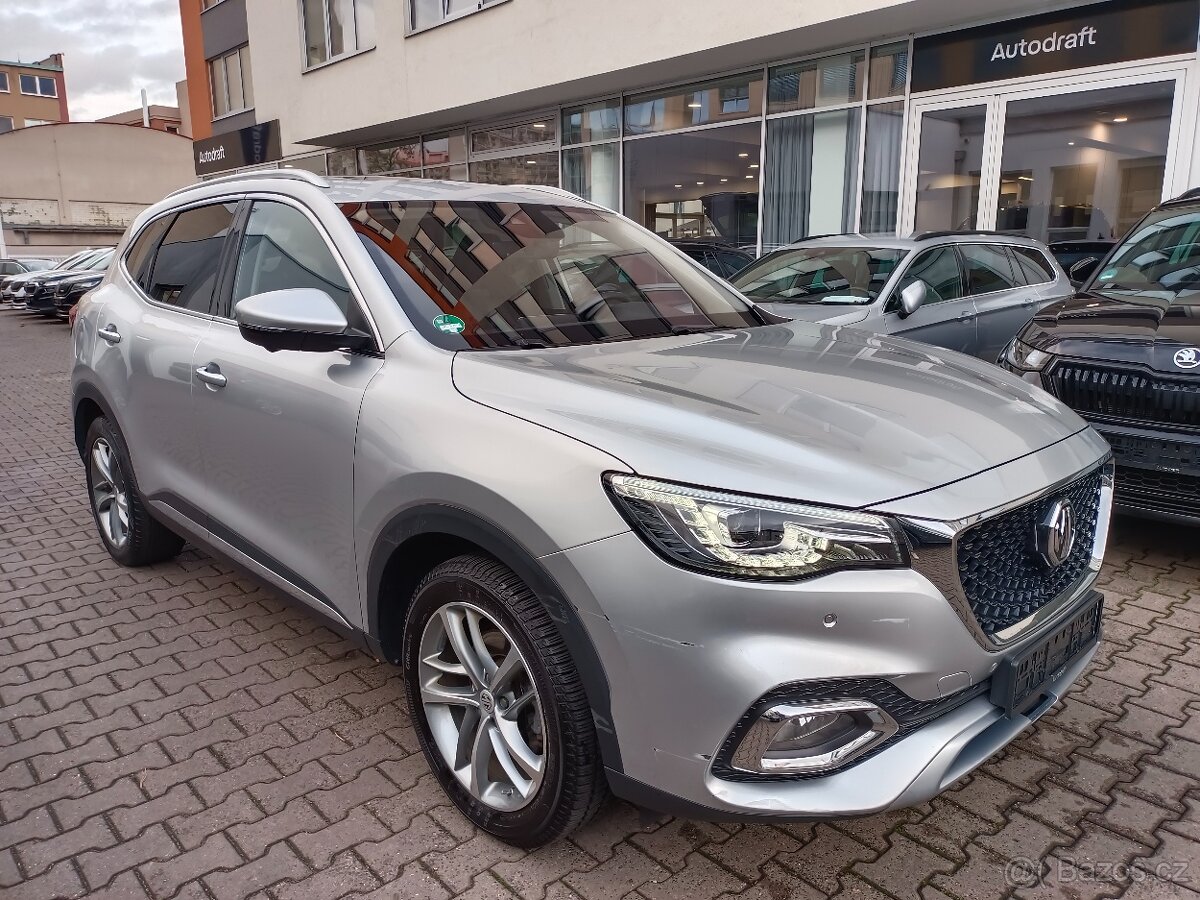 MG EHS PHEV Luxury 1.5 190kW AUT. 78tkm Panorama Virtual