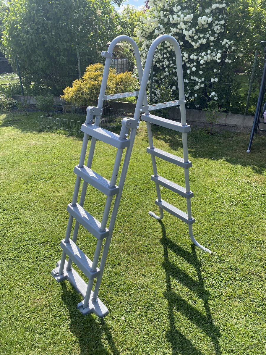 BAZÉN SWING FRAME TMAVÝ RATAN 4,27x1,07m se schůdky