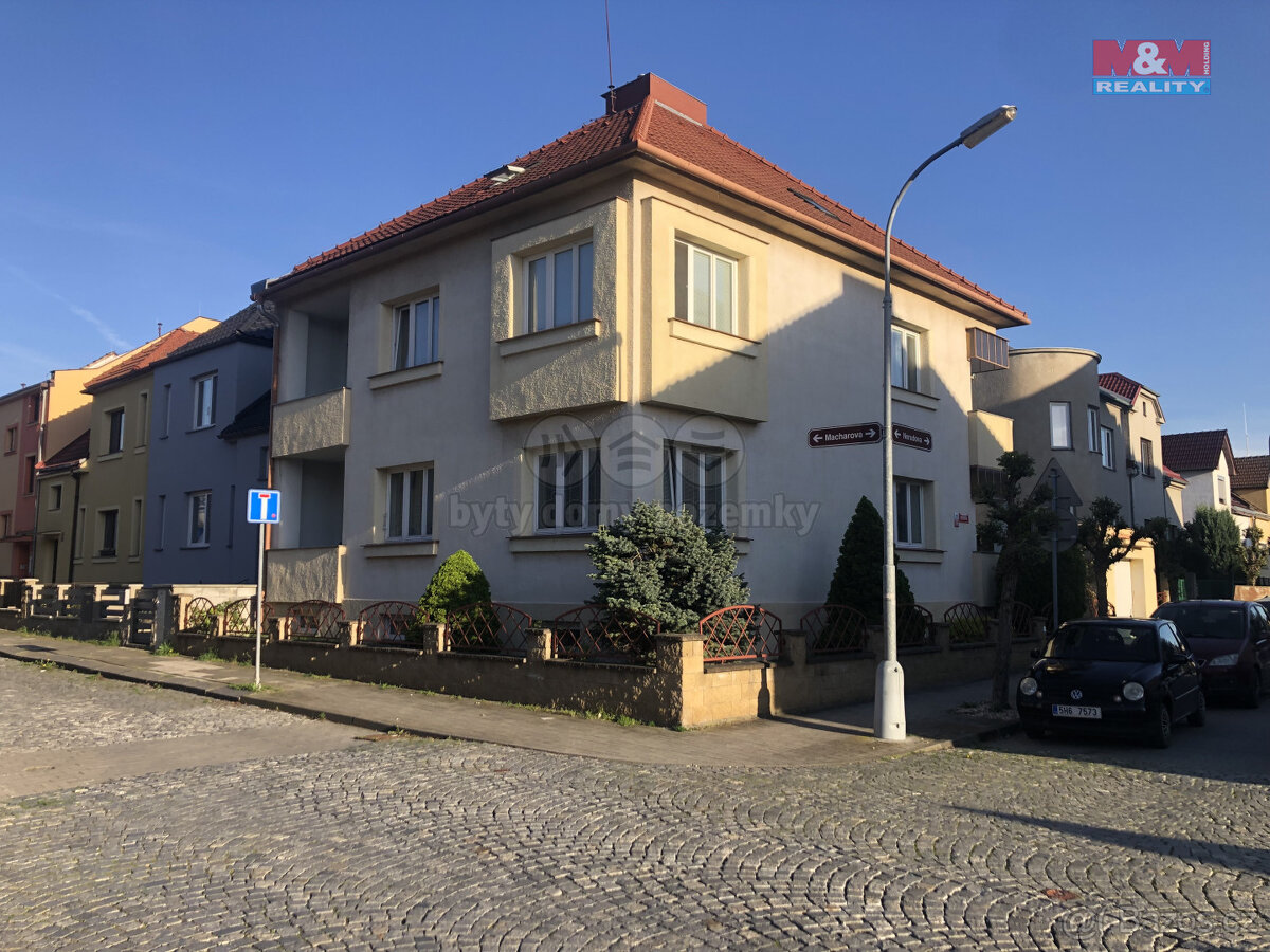 Prodej rodinného domu, 294 m², Přerov, ul. Nerudova