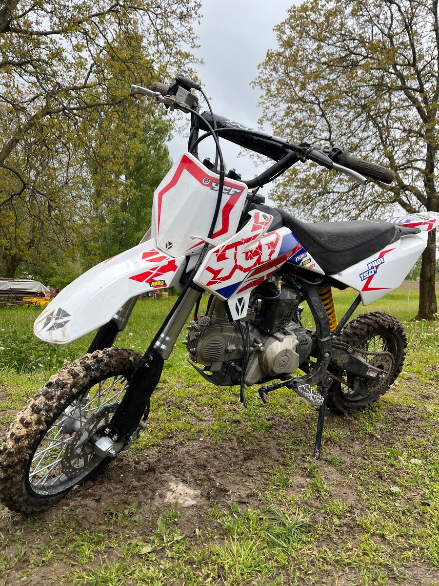 Prodám 2 pitbike motorky YCF – 150 ccm a 125 ccm