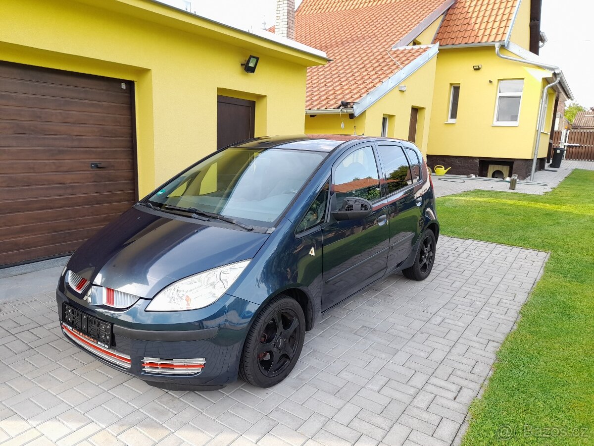 MITSUBISHI COLT 1,3i16V,70 KW,5-TI DVEŘOVÝ,M.2006