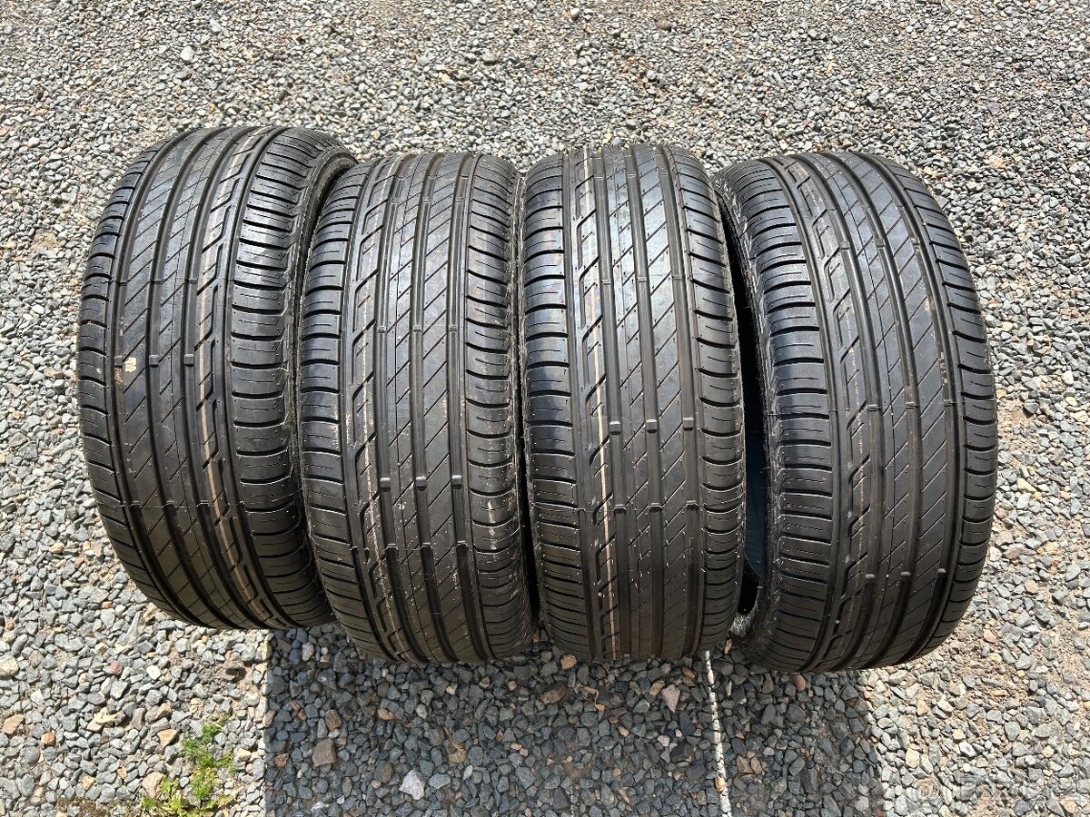 Letní pneu Bridgestone Turanza T001 215/55 R17 94V