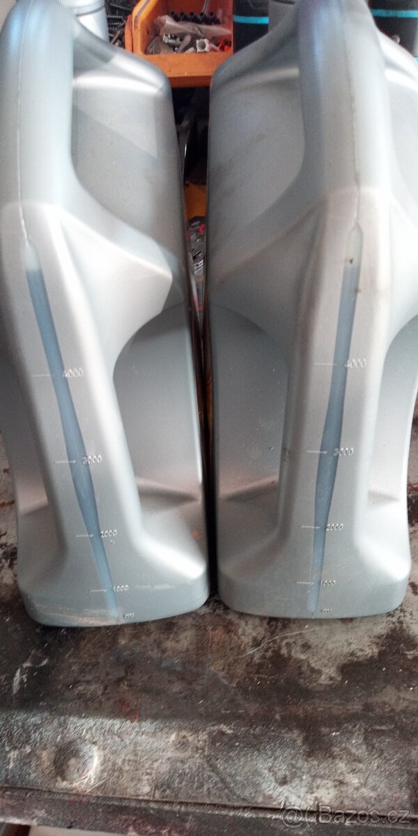 Motorový olej Shell Rimula 15w40