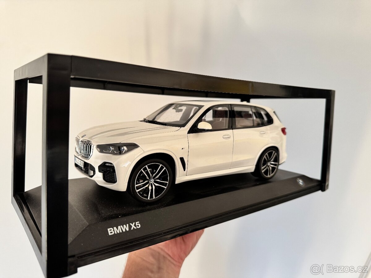 Miniatura BMW X5 1:18 (G05)