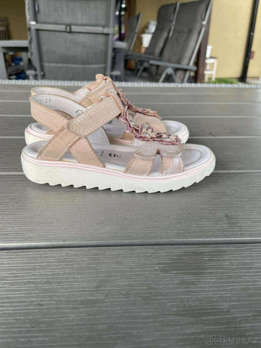 Sandály Superfit velikost 26