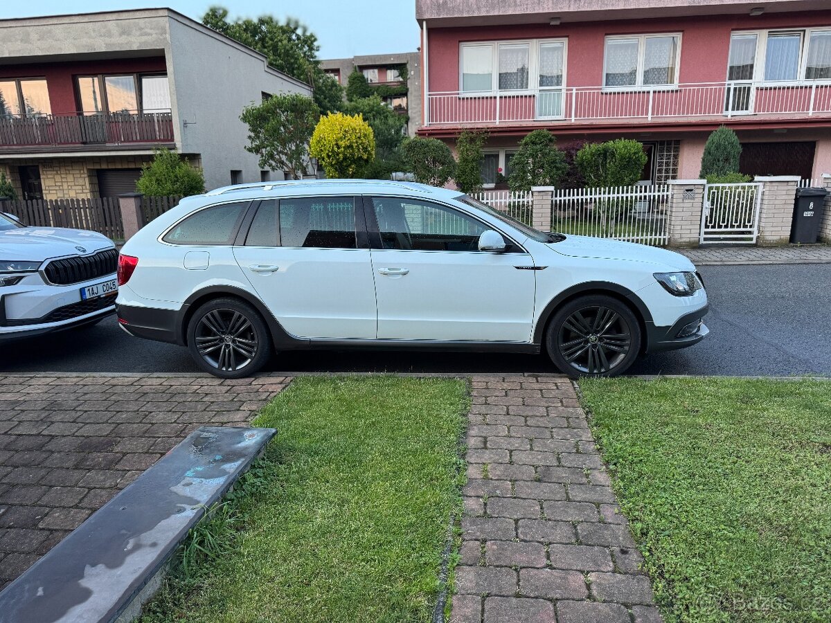 Škoda Superb 2.0TDI 125KW SCOUT 4x4 2015 webasto, tažné