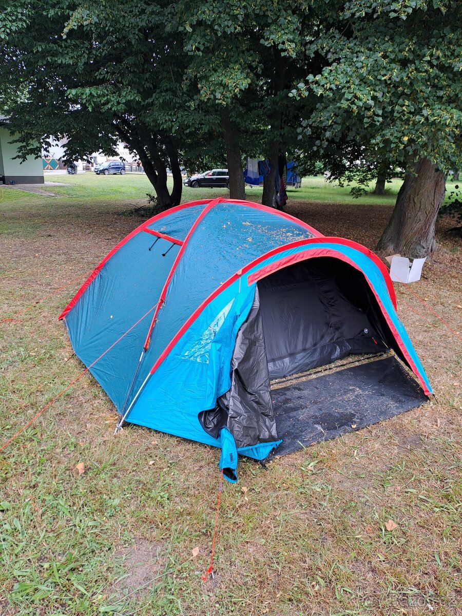 Zatemňovací stan pro 4 osoby