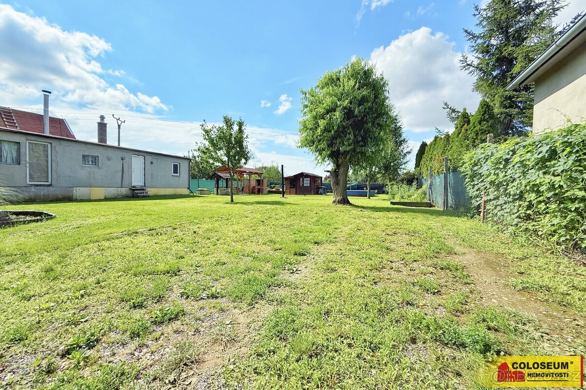Oblekovice, zahrada, mobilheim, pergola, 600 m2 – pozemek