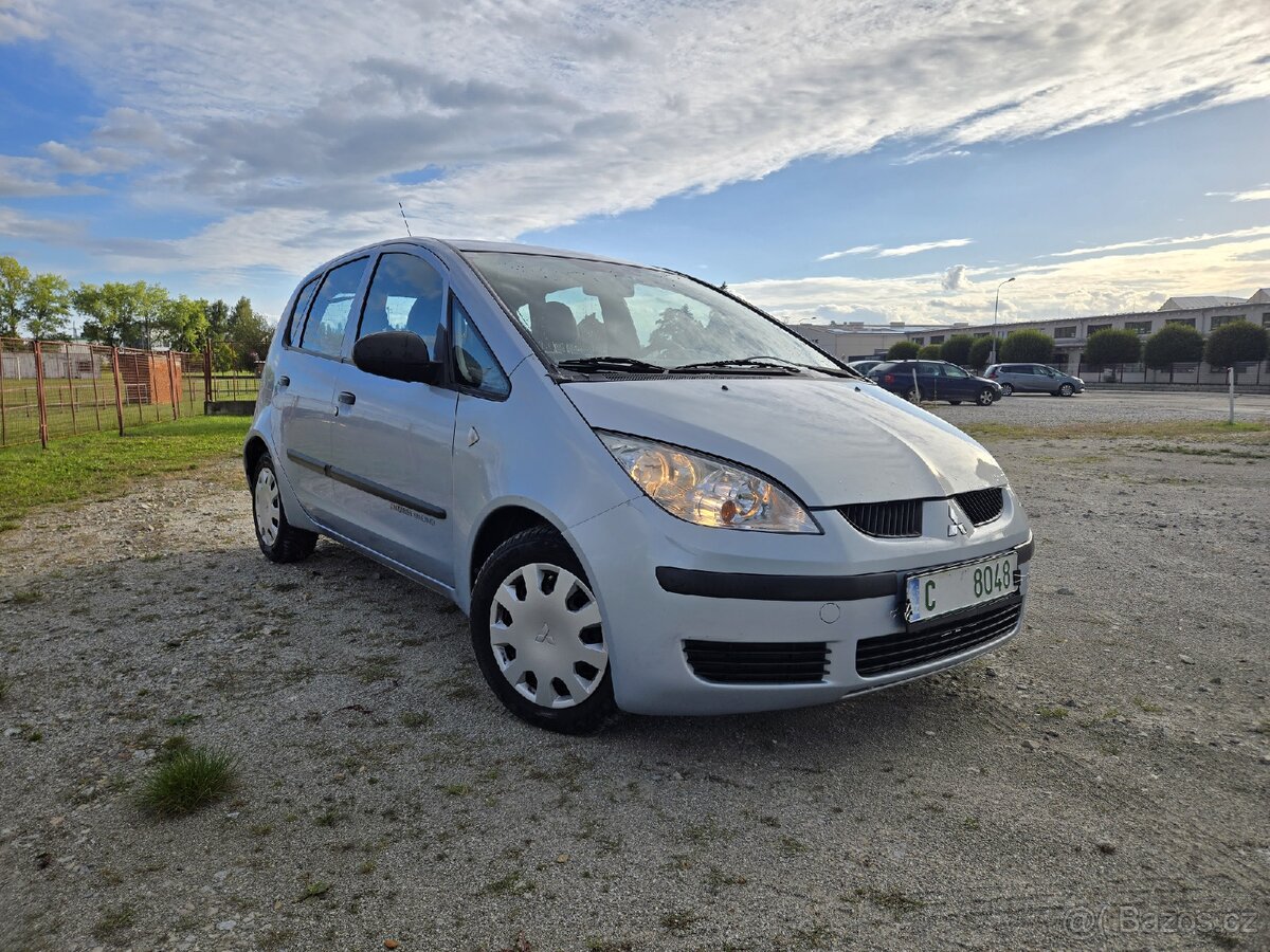Mitsubishi Colt 1.1 MPi,55kw, nová STK, najeto 110tis km.