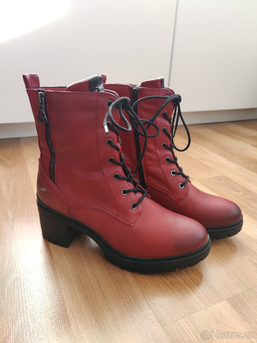 Kotníčkové boty Mustang