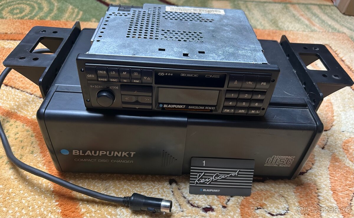 Autorádio Blaupunkt Barcelona RCM 83 + CD měnič
