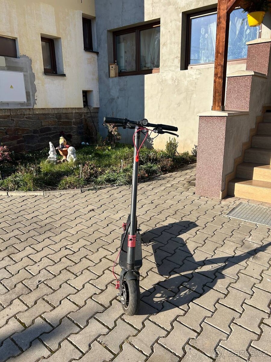 Elektrická koloběžká Ms energy e10