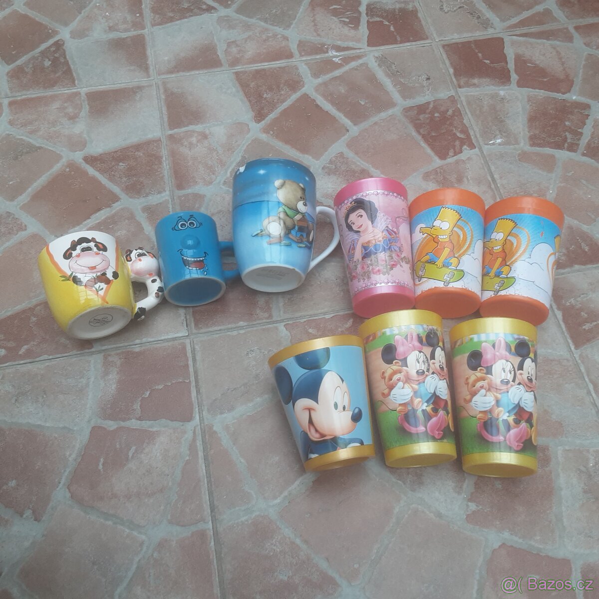 Hrníčky, skleničky