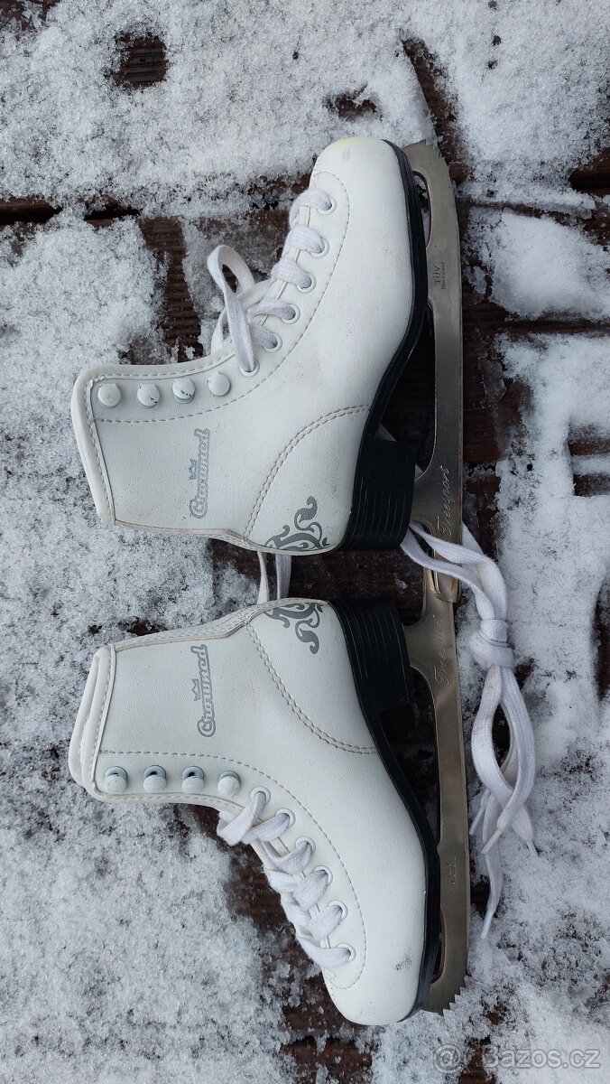 Bílé dívčí brusle vel. 30