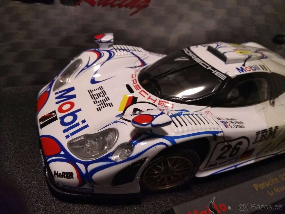 Prodám modely 1/18