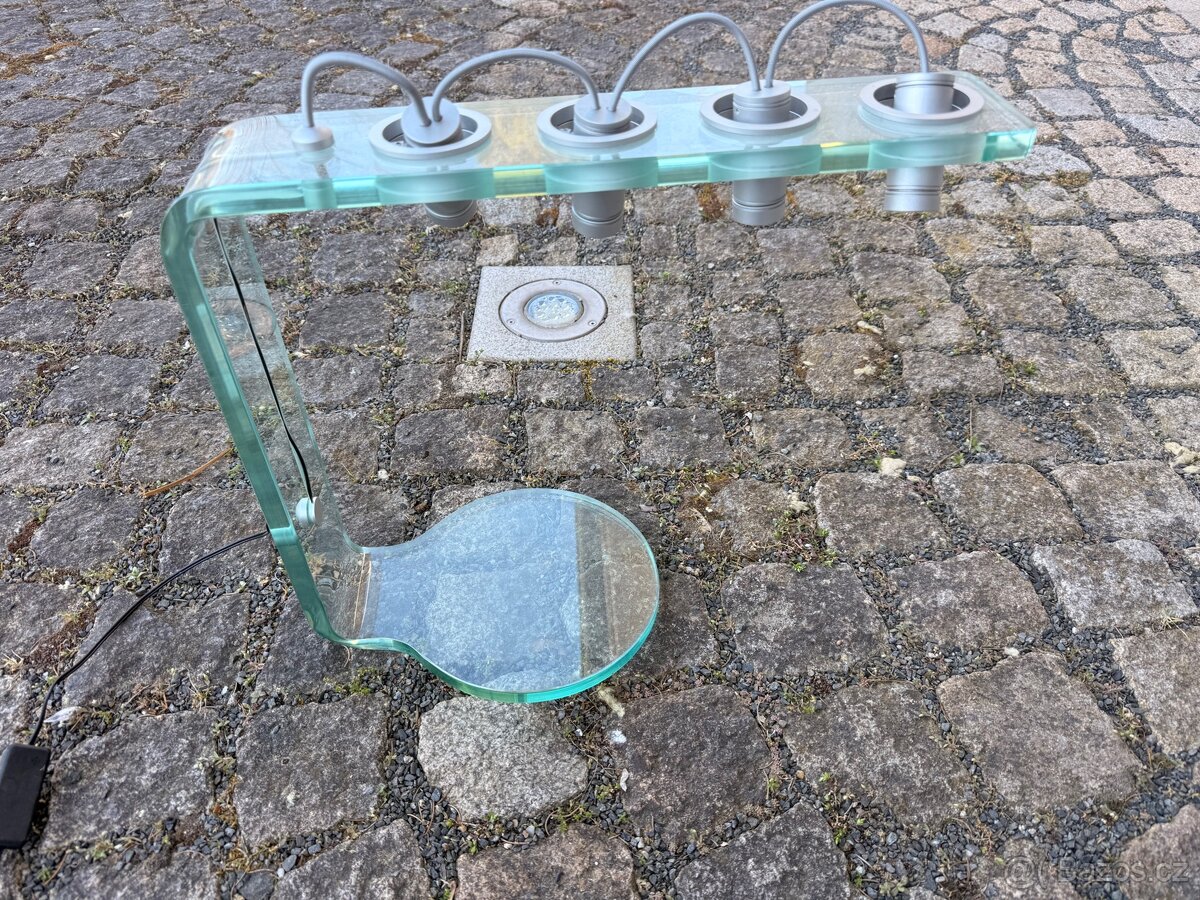 Skleněná lampička