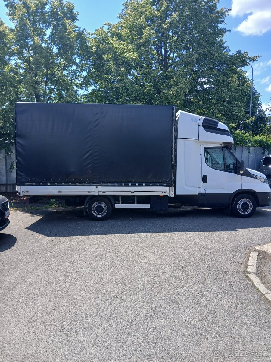 Prodám iveco daily 3.0 132kw r.2021 nový v čr.DPH