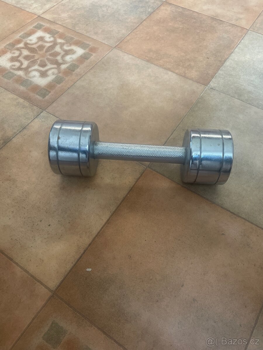 4Kg činka