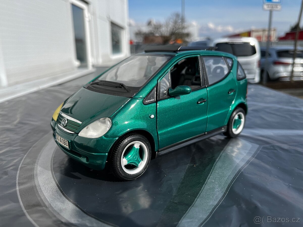 Model Mercedes Benz A 160 1:18