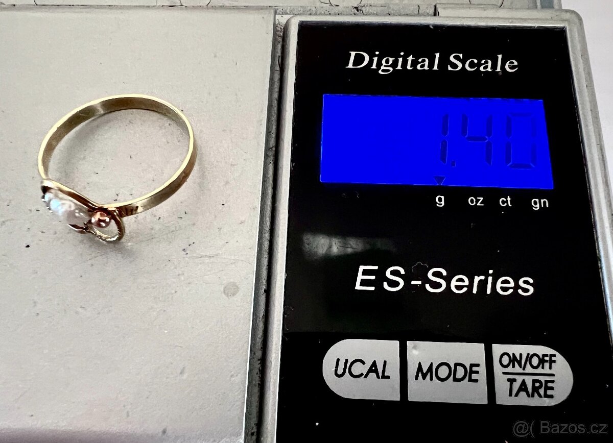 Zlatý dámský prsten s perlou Zlato 585/1000 (14 kt),1,40g