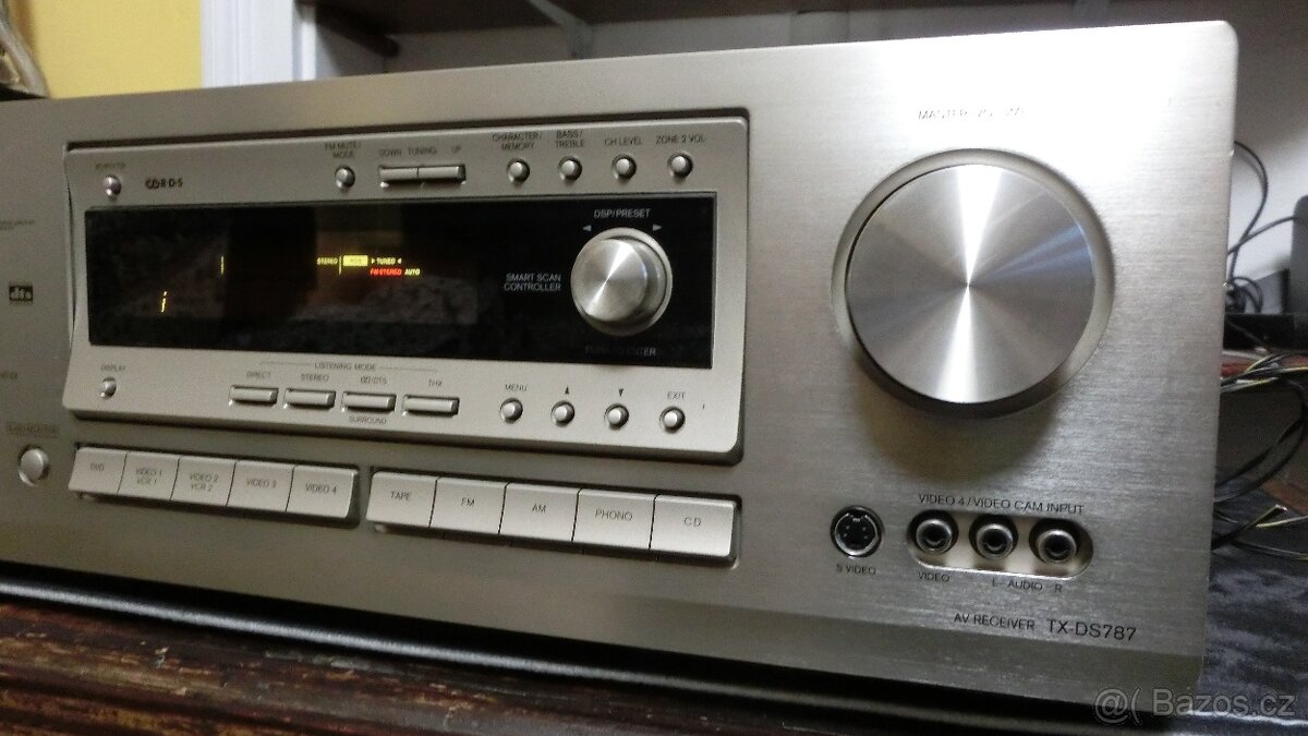 Onkyo TX-DS787 A/V receiver phono, domácí kino